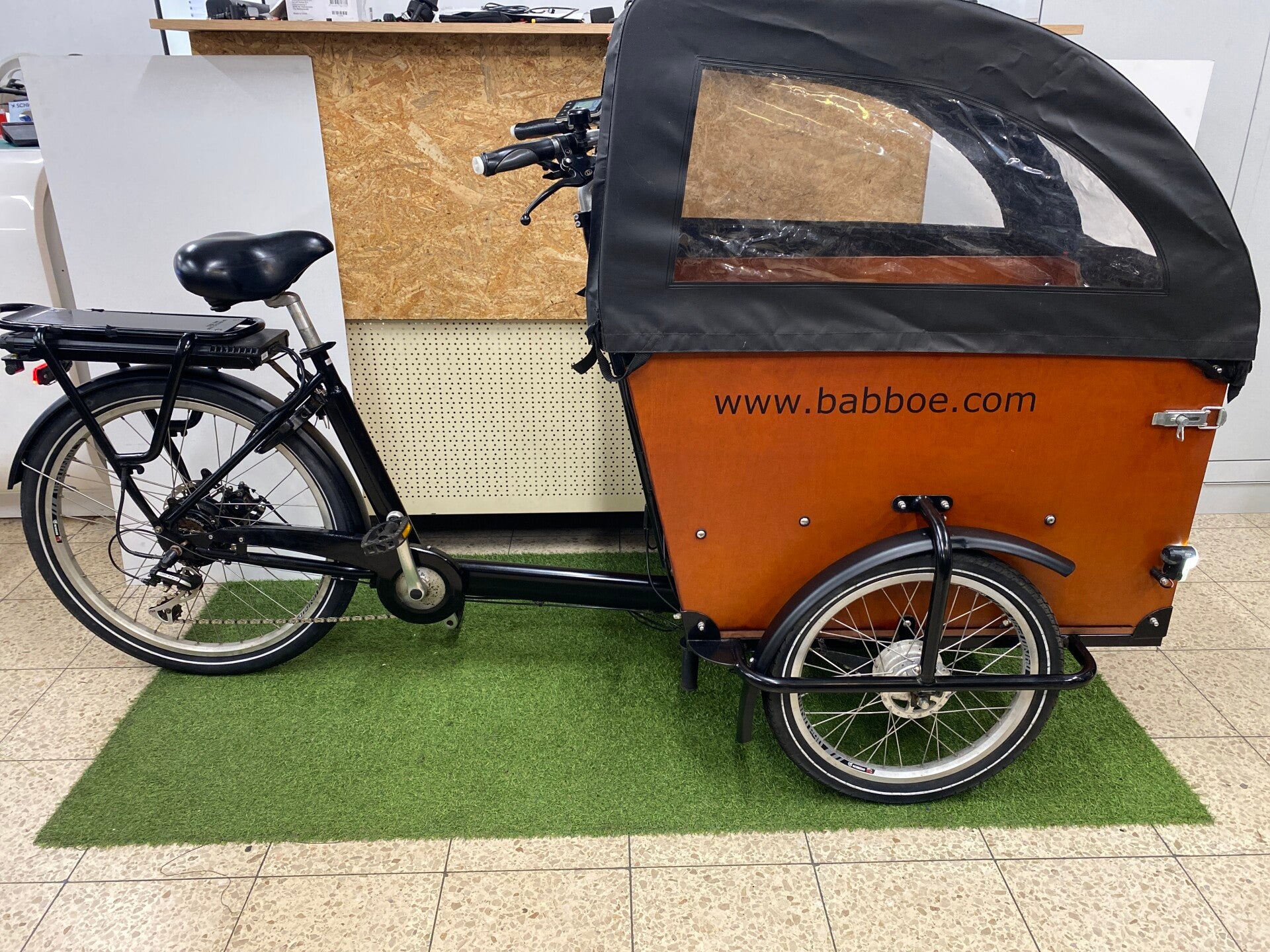 BABBOE DOG E 2023 ELEKTRISCHE BAKFIETS 450WH