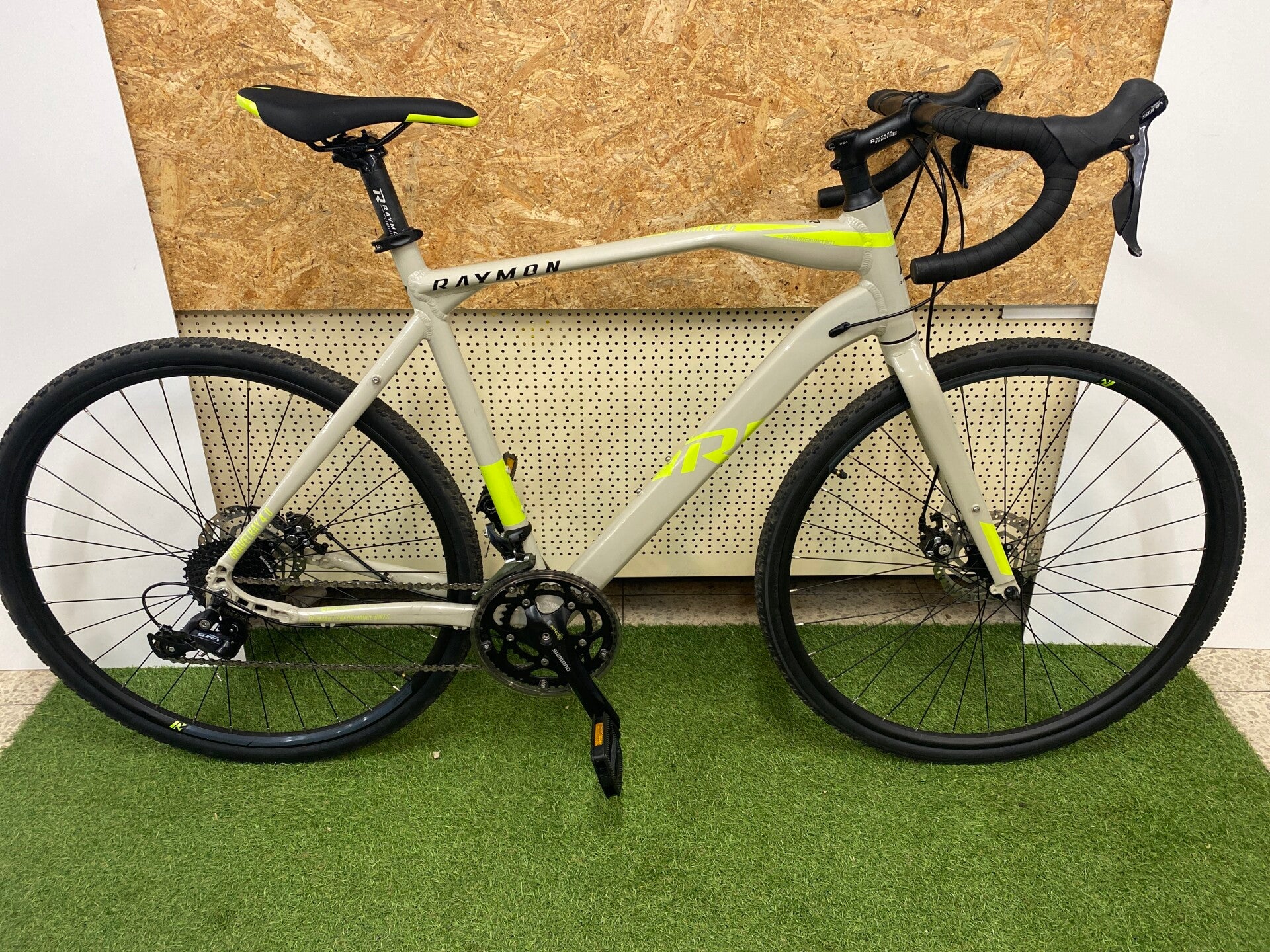 RAYMON GRAVELRAY 4.0 2024 GRAVEL FIETS L