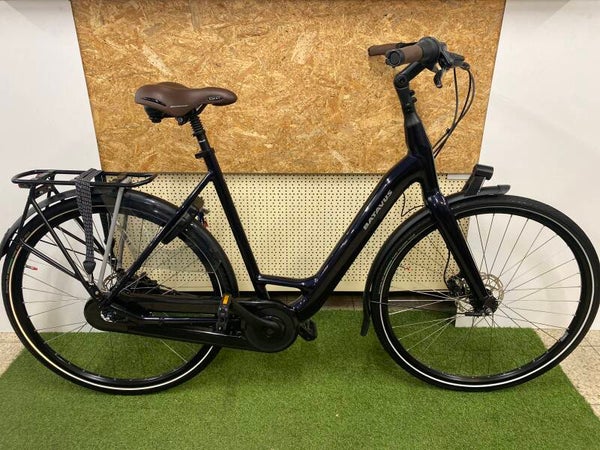 BATAVUS FINEZ DAMESFIETS 57 CM 7 V