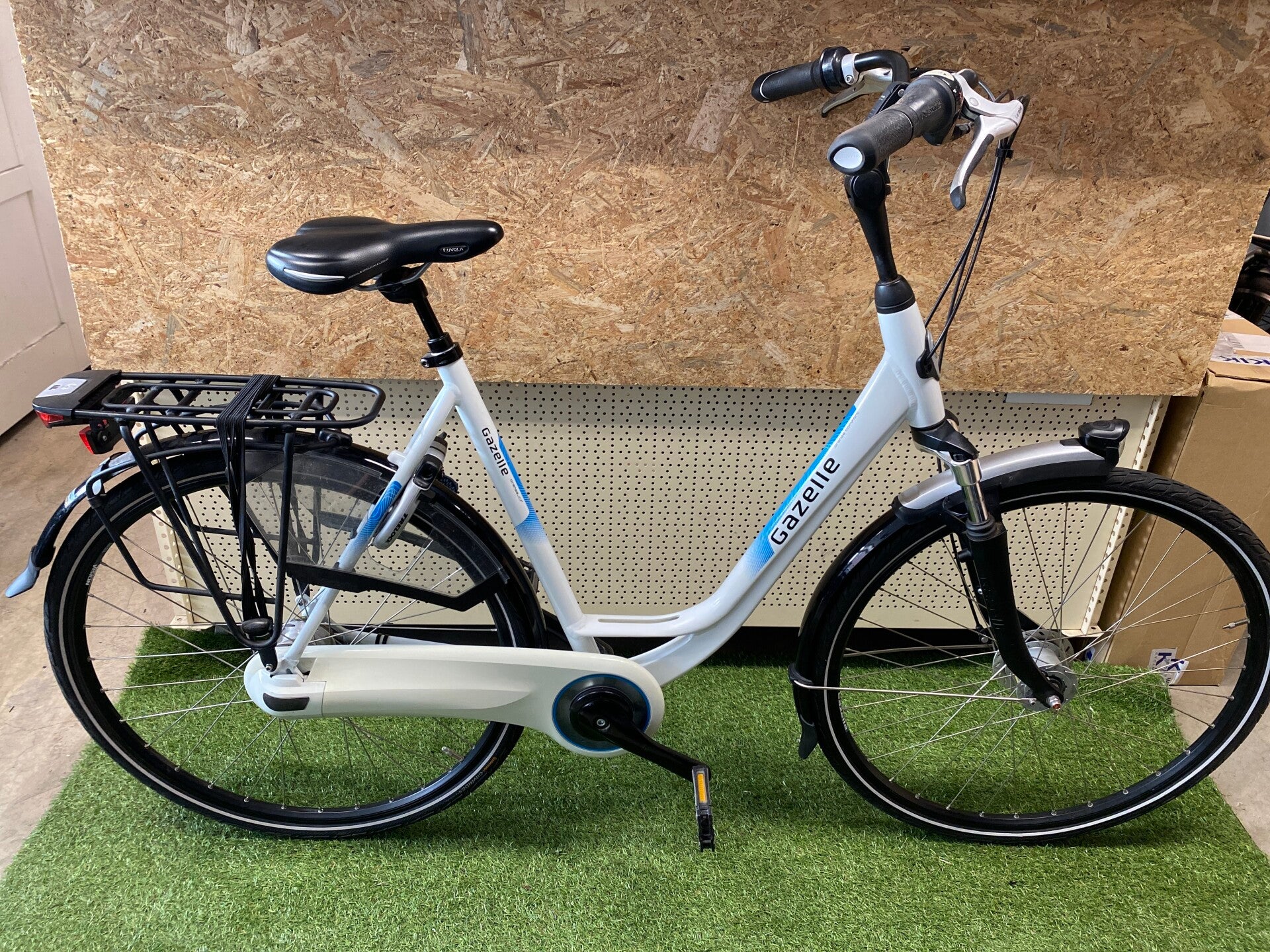 GAZELLE ORANGE C7 DAMESFIETS 57 CM 7 VERSNELLINGEN