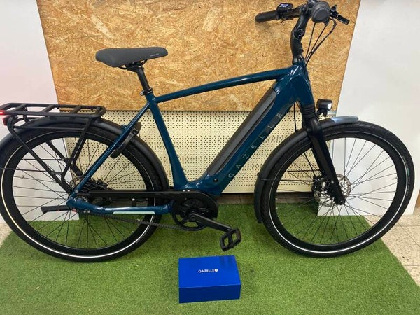 GAZELLE ULTIMATE C8 PLUS HMB 2025 57 CM BELT DRIVE 515 KM