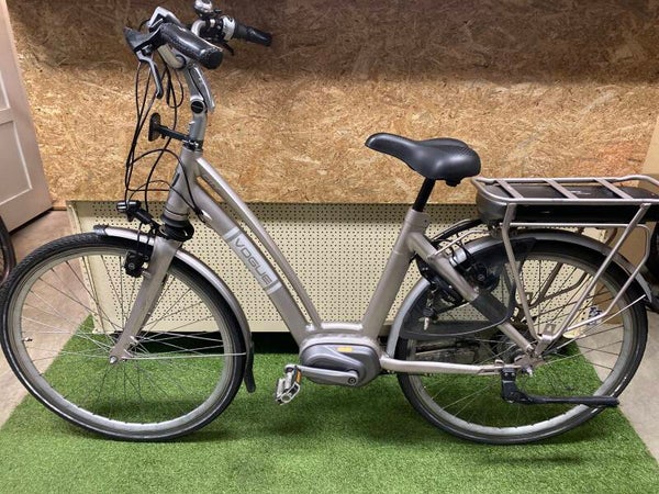 VOGUE CITY 2020 MIDDENMOTOR ELEKTRISCHE DAMESFIETS 49 CM 7V 500WH