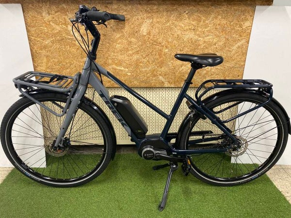 TREK DISTRICT+2 2023 BOSCH MOTOR TRANSPORT FIETS 53 CM 500WH