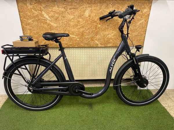 ALTEC EASY 2026 EXTRA LAGE INSTAP ELEKTRISCHE DAMESFIETS 48 CM NIEUW