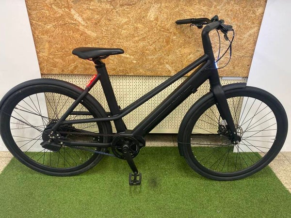 VELORETTI IVY ONE PRO 2023 ELEKTRISCHE FIETS 55CM BELT DRIVE