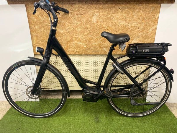 GIANT PRIME MIDDENMOTOR ELEKTRISCHE DAMESFIETS 55 CM 500WH