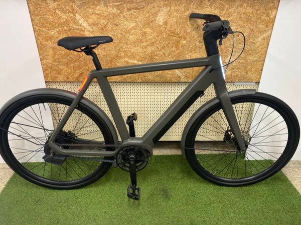 VELORETTI ACE TWO PRO 2025 E-BIKE BELT DRIVE SLECHTS 5 KM