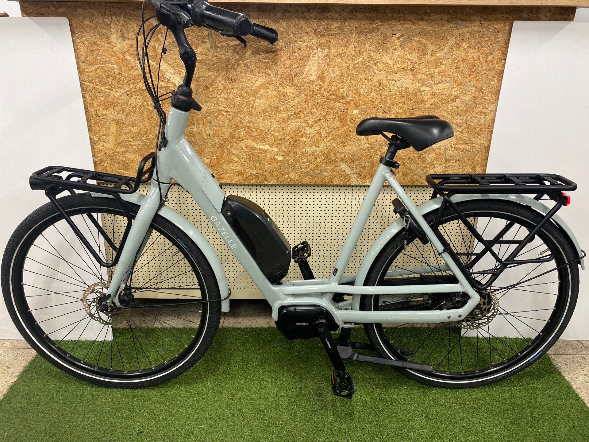 GAZELLE BLOOM C310 2023 ELEKTRISCHE MOEDERS FIETS 57 CM