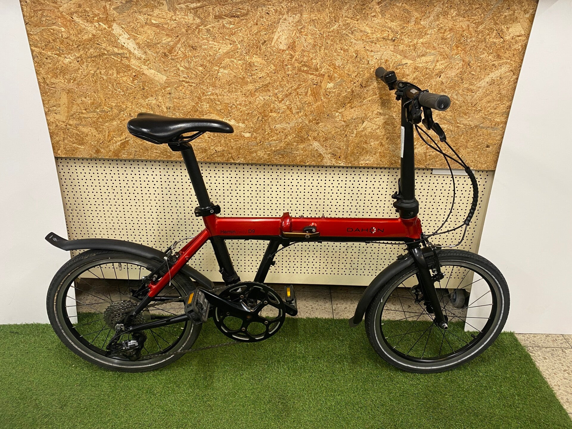 DAHON HEMINGWAY D9 2023 VOUWFIETS 9V