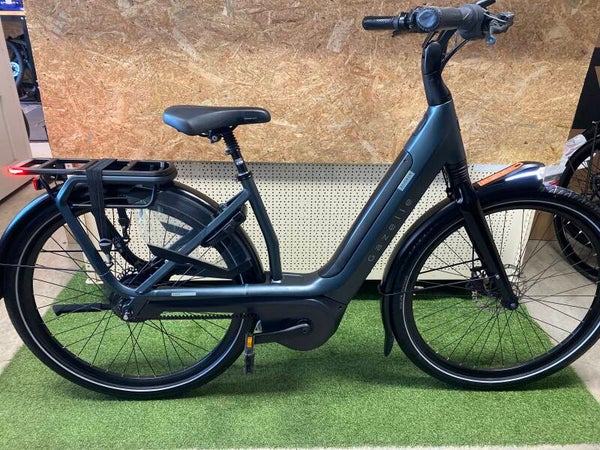 GAZELLE AVIGNON C380 HMB 2024 BOSCH PERFORMANCE LINE MIDDENMOTOR DAMESFIETS 625WH BELT DRIVE SLECHTS 1042 KM