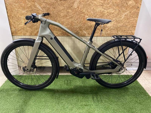 CANYON PRECEDE:ON CF 9 CARBON M 2022 E-BIKE SLECHTS 2356 KM BOSCH PERFORMANCE LINE CX MIDDENMOTOR BELT DRIVE