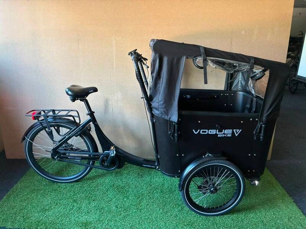 VOGUE SUPERIOR DELUXE 2023 ELEKT. BAKFIETS SLECHTS 499 KM