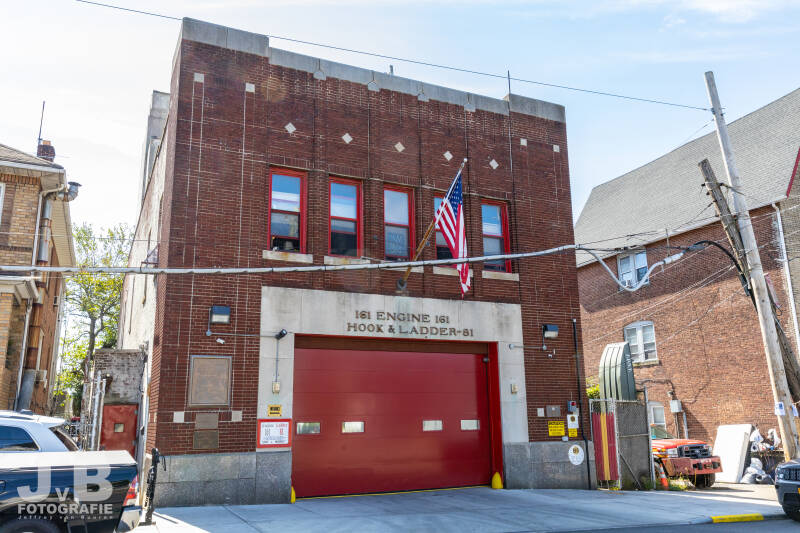 Fire Station Engine 161 Ladder 81 - Staten Island