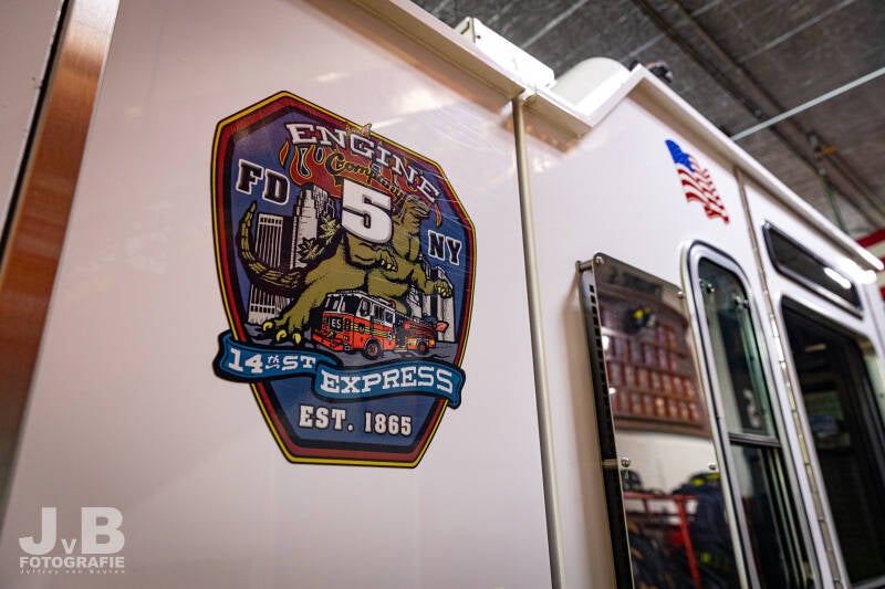 Engine 5 - Manhattan