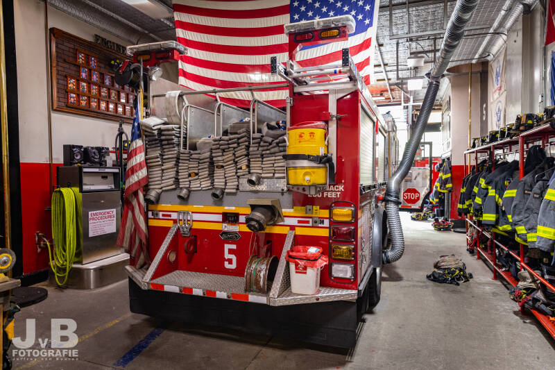 Engine 5 - Manhattan