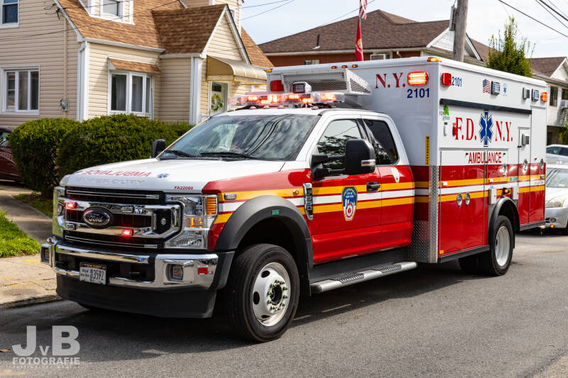 EMS 2101 - FDNY Ambulance