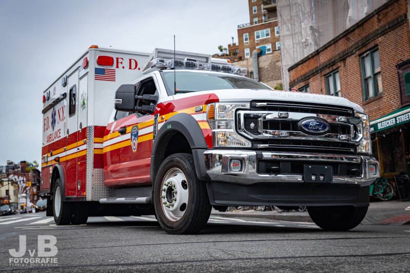 EMS 2155 - FDNY Ambulance