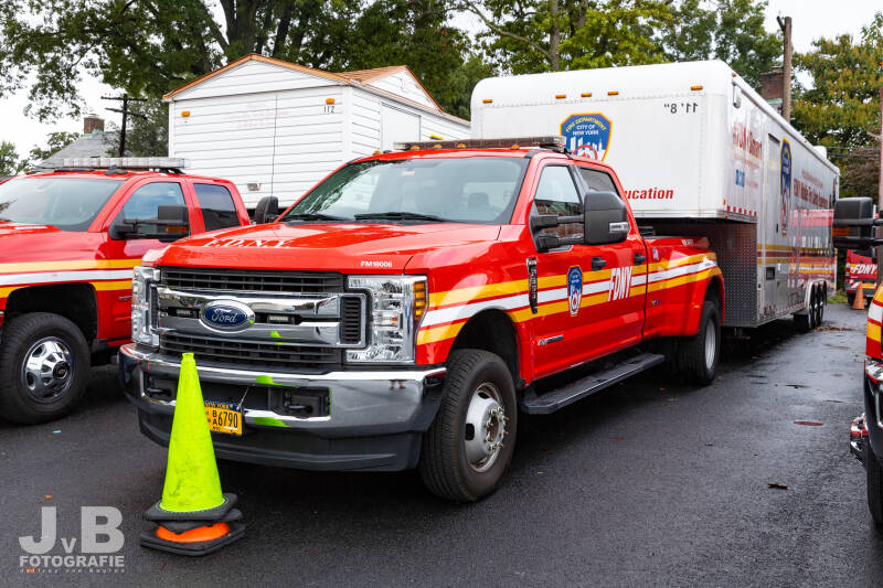 FDNY Safety Division (Fort Tottenpark)
