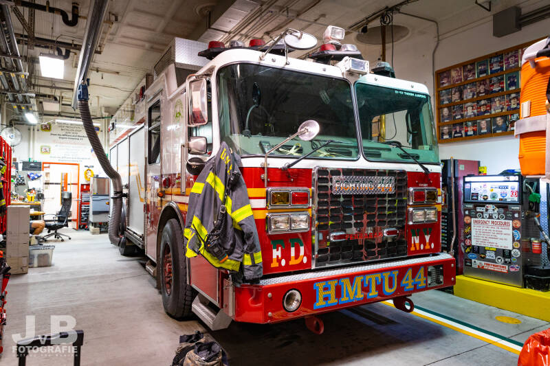 HMTU 44 - Hazardous Materials Technician Unit (Engine 44 Station) - Manhattan