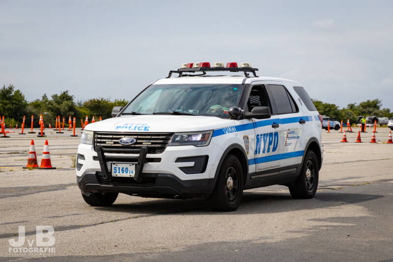 NYPD Ford Explorer Police Interceptor PADTU Police Academy Driver Training Unit 516016