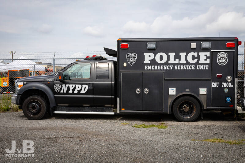 NYPD Ford F450 EMS unit ESU 700014