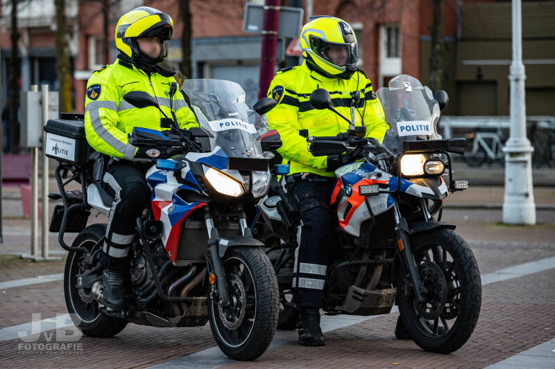 Surveillancemotoren Yamaha Tracer 700 en BMW F650gs van de Amsterdamse politie.