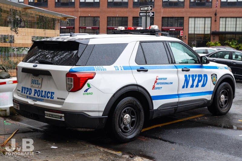 NYPD Ford Explorer Police Interceptor Transit District TD 2 505320