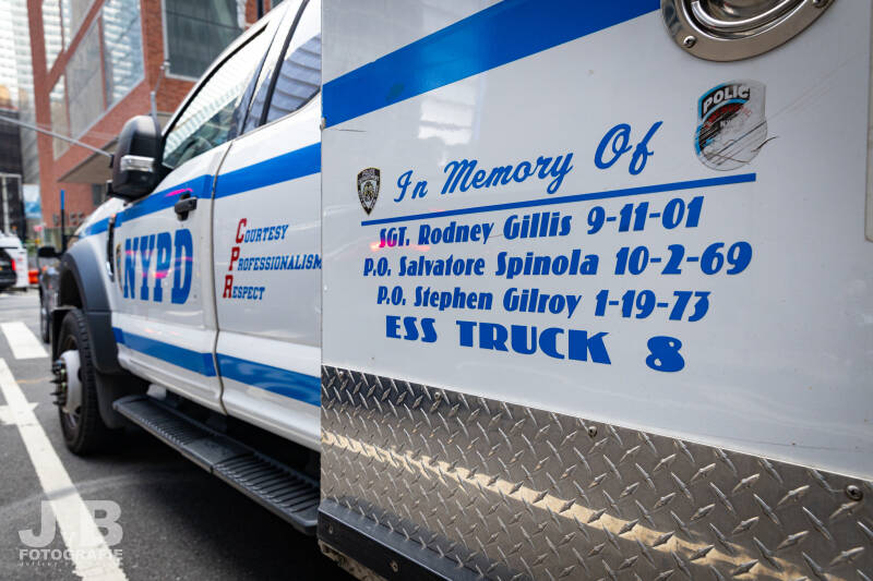 🖤💙🖤 In memory of Sgt. Rodney Gillis 9-11-01, P.O. Salvatore Spinola 10-2-69, P.O. Stephen Gilroy 1-19-73 ESS Truck 8