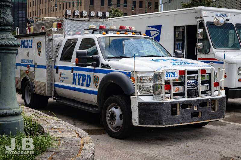 NYPD Ford F550 Emergency Service Support truck ESS 577912
