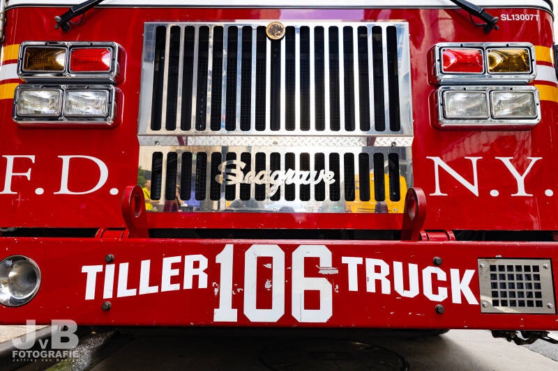 Tiller Ladder 106 - Brooklyn