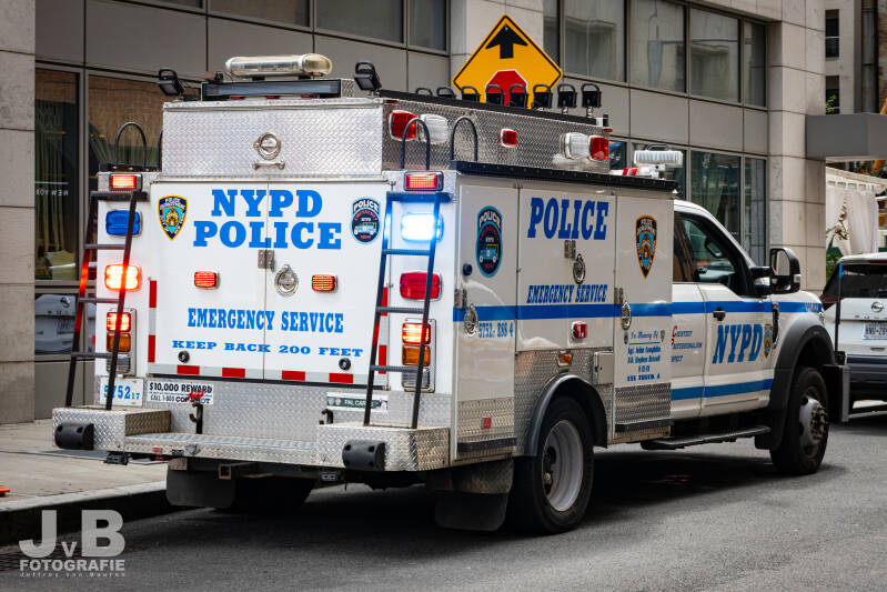 NYPD Ford F550 Emergency Service Support truck ESS 4 575217