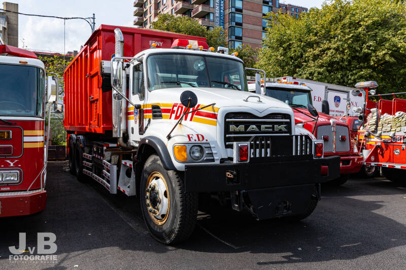 Rescue Operations (Roosevelt Island)