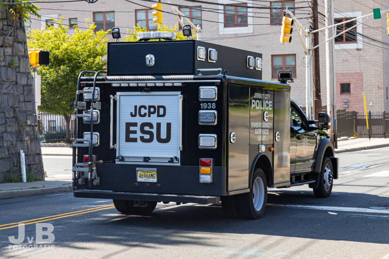 1938 Ford F550 XL Superduty ESU Emergency Service Unit Jersey City Police Department