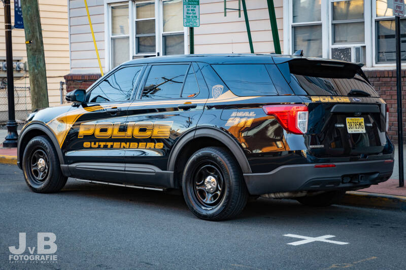 16 Ford Explorer Police Interceptor - Guttenberg Police Department 38785MG
