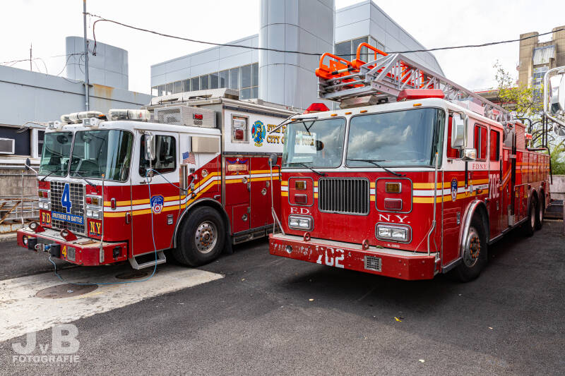 Spare/Reserve Ladder 702 (Roosevelt Island)