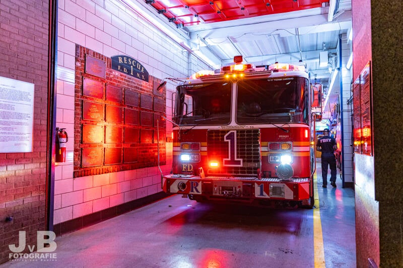 Rescue One R1 - Manhattan