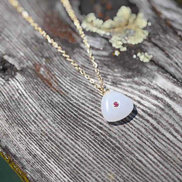 Halskette weißer Achat