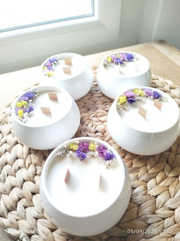 Bougie végétale parfum Fleur de Tiaré – fleurs séchées & cire naturelle