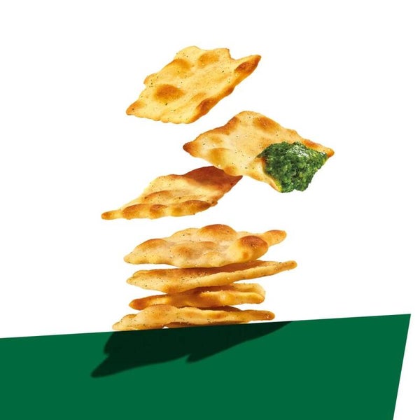 Toast met pestokruiden