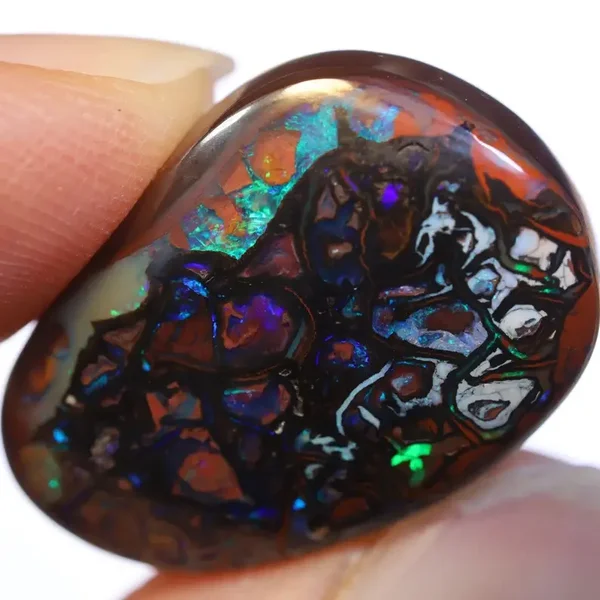 26.50 Carats Koroit Opal Cut Stone