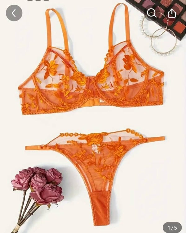 Lingerie set Oranje 90D