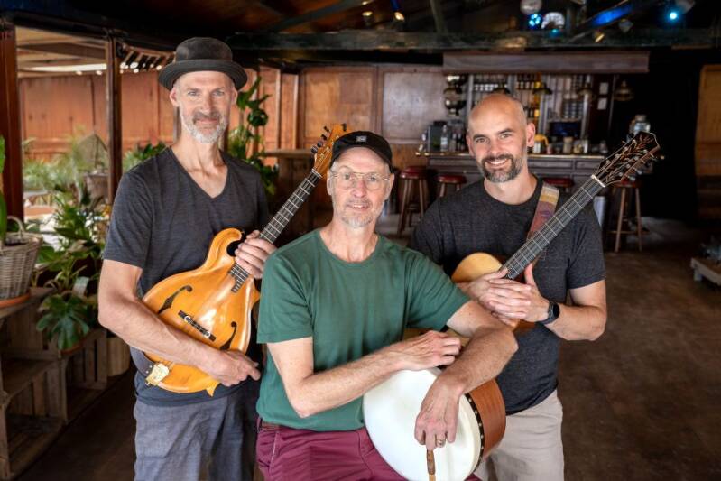 Concert Job Alone & Friends en Kieran O'Connell & band