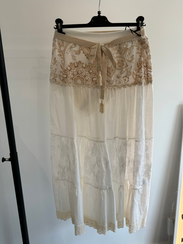 JUST WOMAN By Matteo