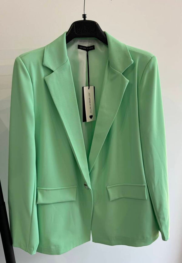 JUST WOMAN By Matteo