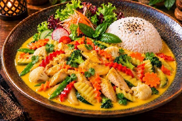 MK2 A: MANGO  CURRY HÄHNCHENBRUST ( GÀ XÀO BUỔI TRƯA )