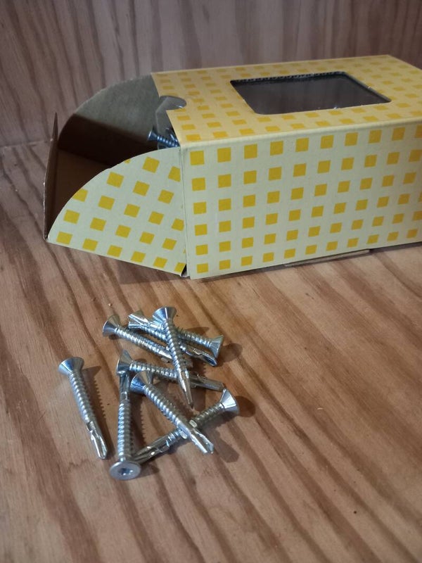 Zelftap vleugelschroef 4,80x38