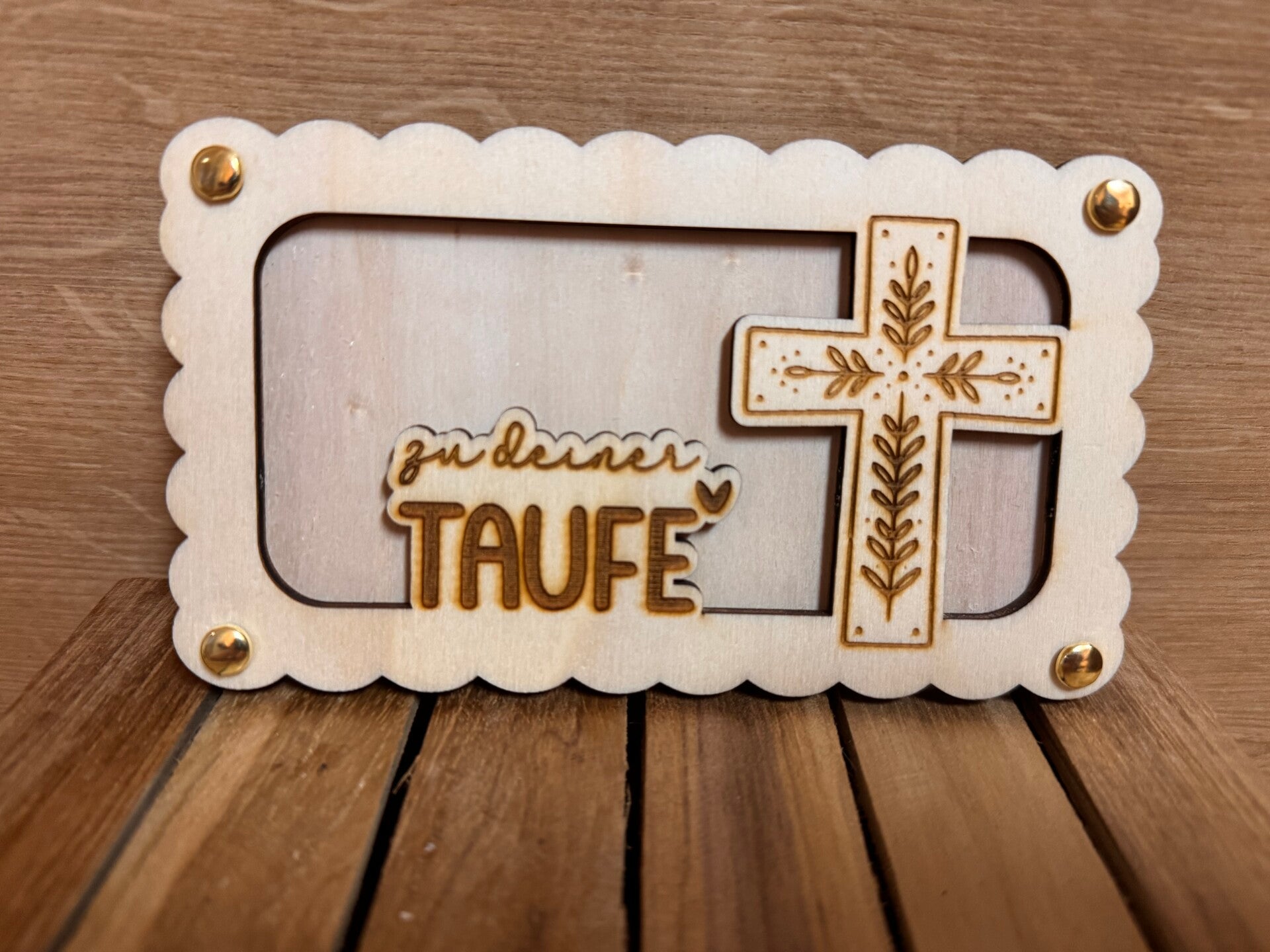 Geldgeschenkrahmen „Zur Taufe“ mit Kreuz
