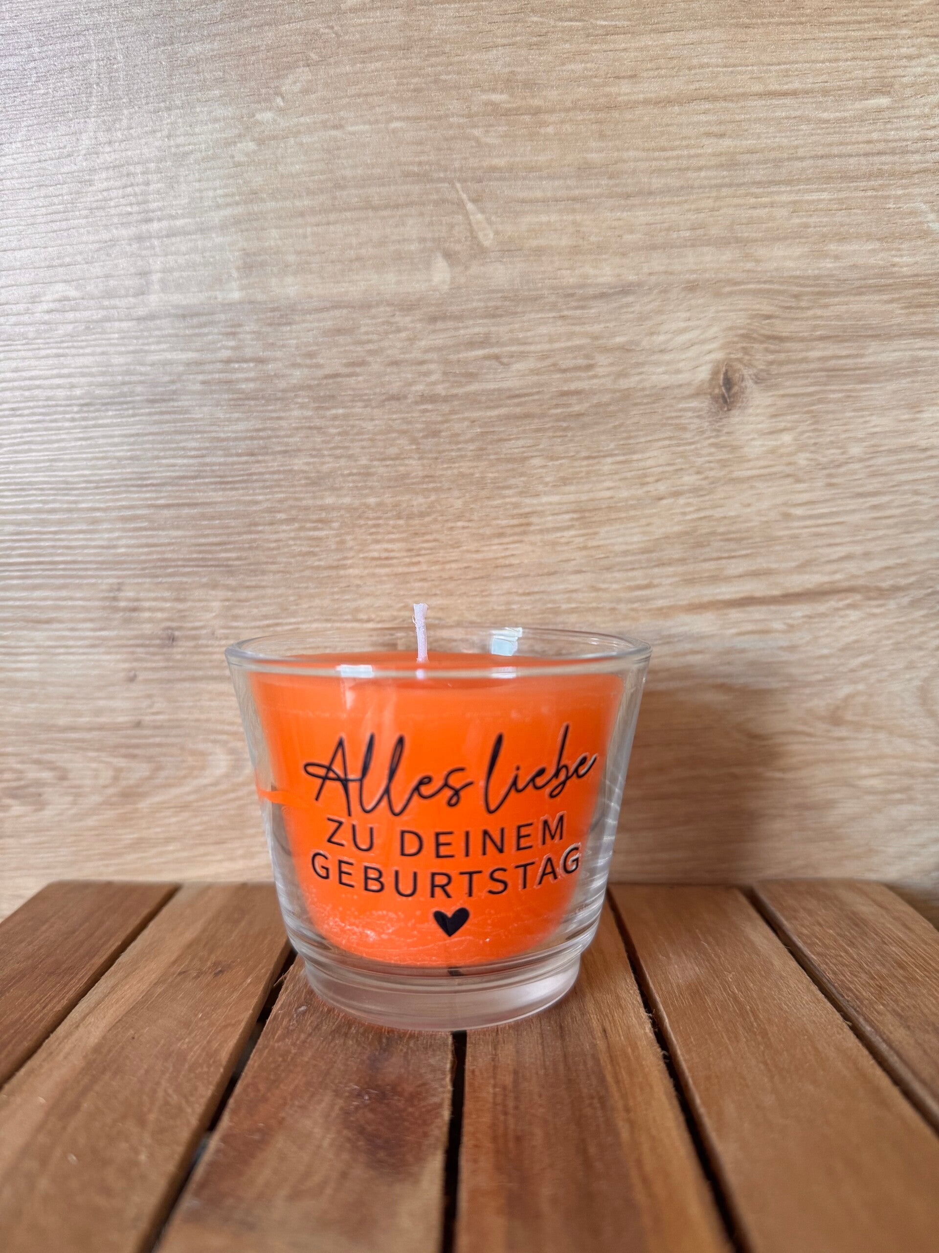 Duftkerze im Glas mit Sticker