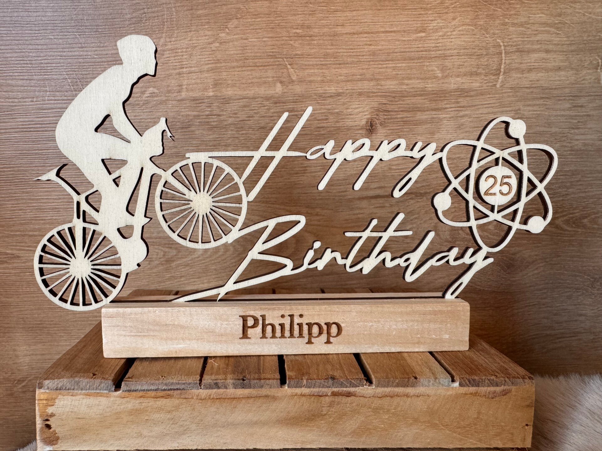 Holzschriftzug „Happy Birthday“