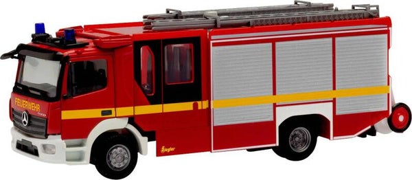 Herpa 095327 - H0 Mercedes-Benz Atego `13 Ziegler Z-Cab "Feuerwehr"